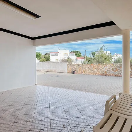Vakantiehuis Bee Local Altura